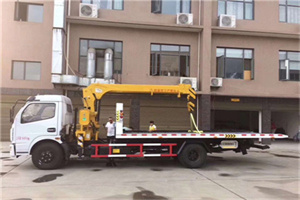 白沙附近汽车轮胎更换